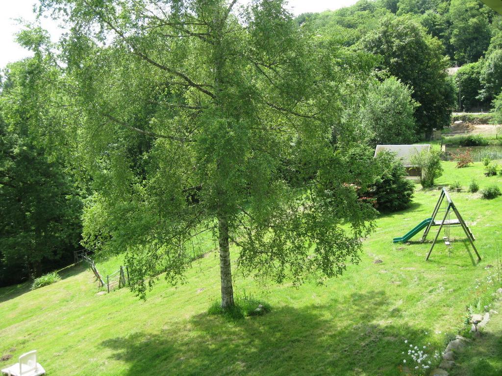 Les Grillons Du Morvan Montsauche-les-Settons Exterior foto